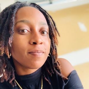 Meet your Posher, Erica